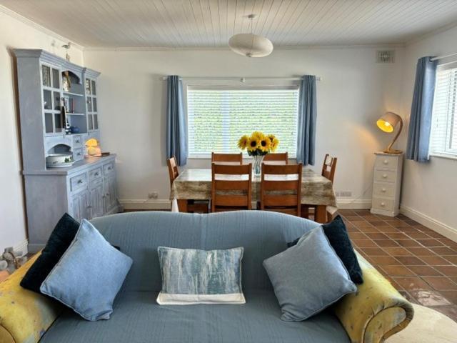 Beachcomber Cottages Баликонийли Екстериор снимка