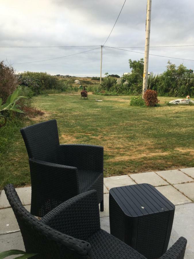 Beachcomber Cottages Баликонийли Екстериор снимка